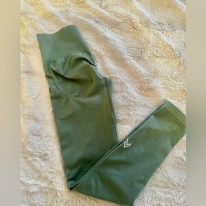 Oner Active Effortless Sage Green Leggings- Small-Short